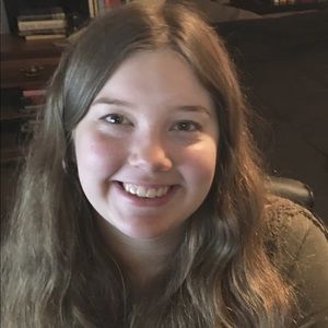 Meet your Posher, Olivia